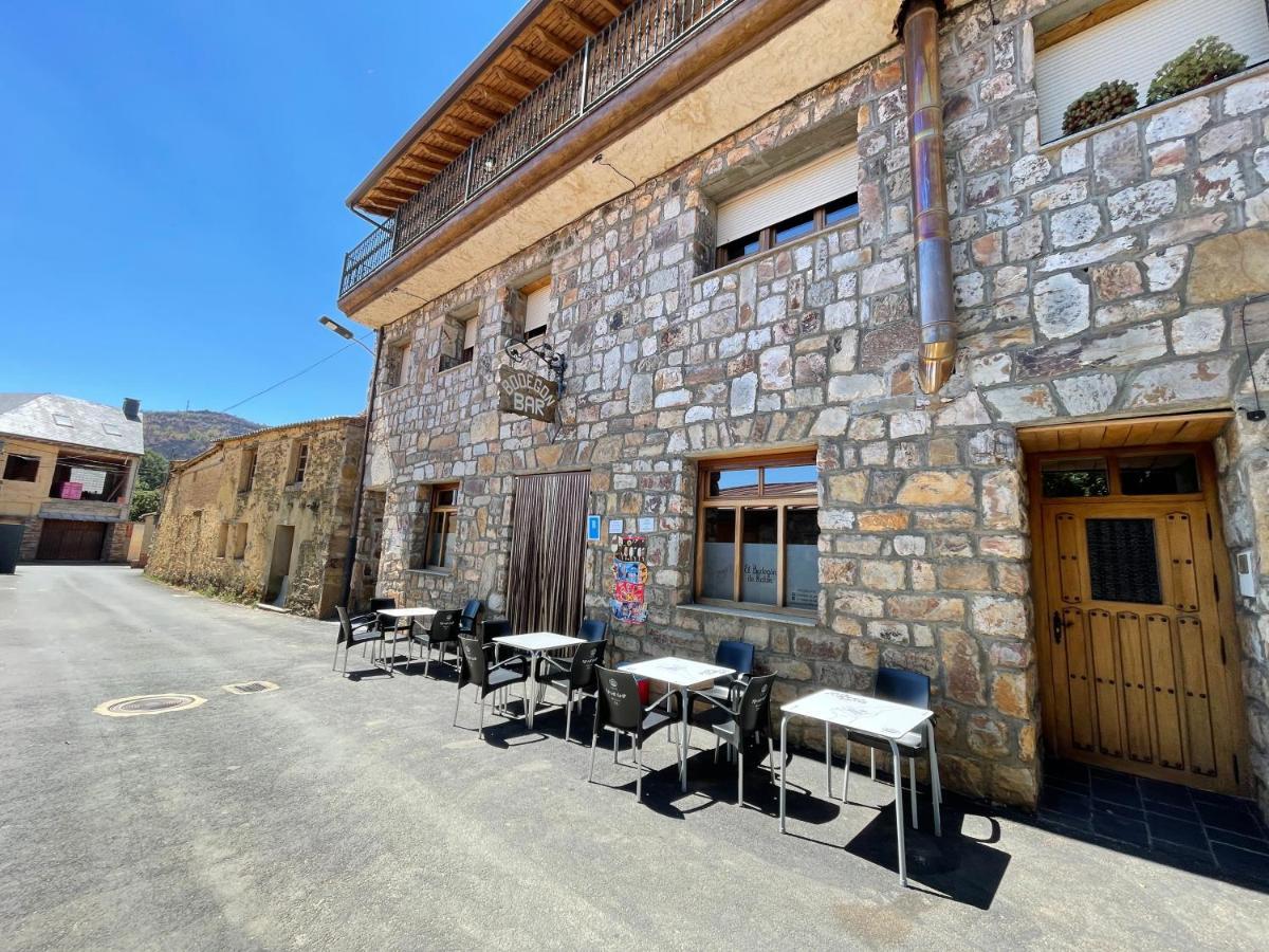 La Guarida De La Lleira Hotel Ferreras de Arriba Kültér fotó