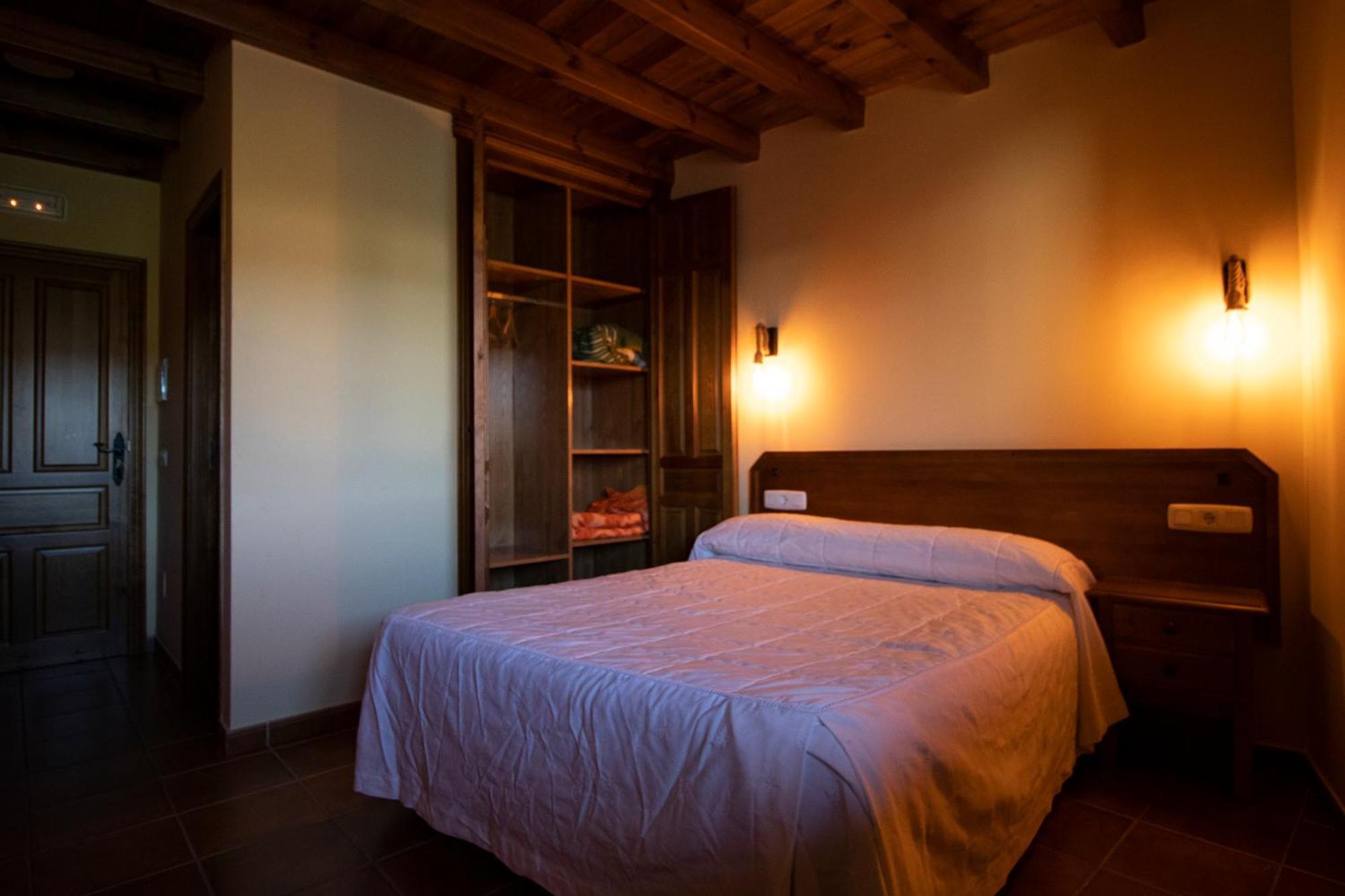La Guarida De La Lleira Hotel Ferreras de Arriba Kültér fotó