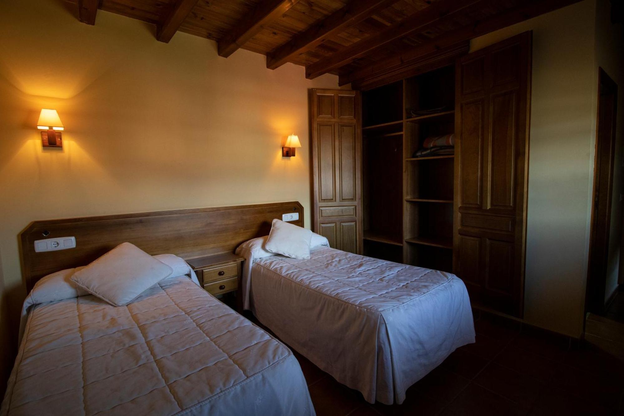 La Guarida De La Lleira Hotel Ferreras de Arriba Kültér fotó