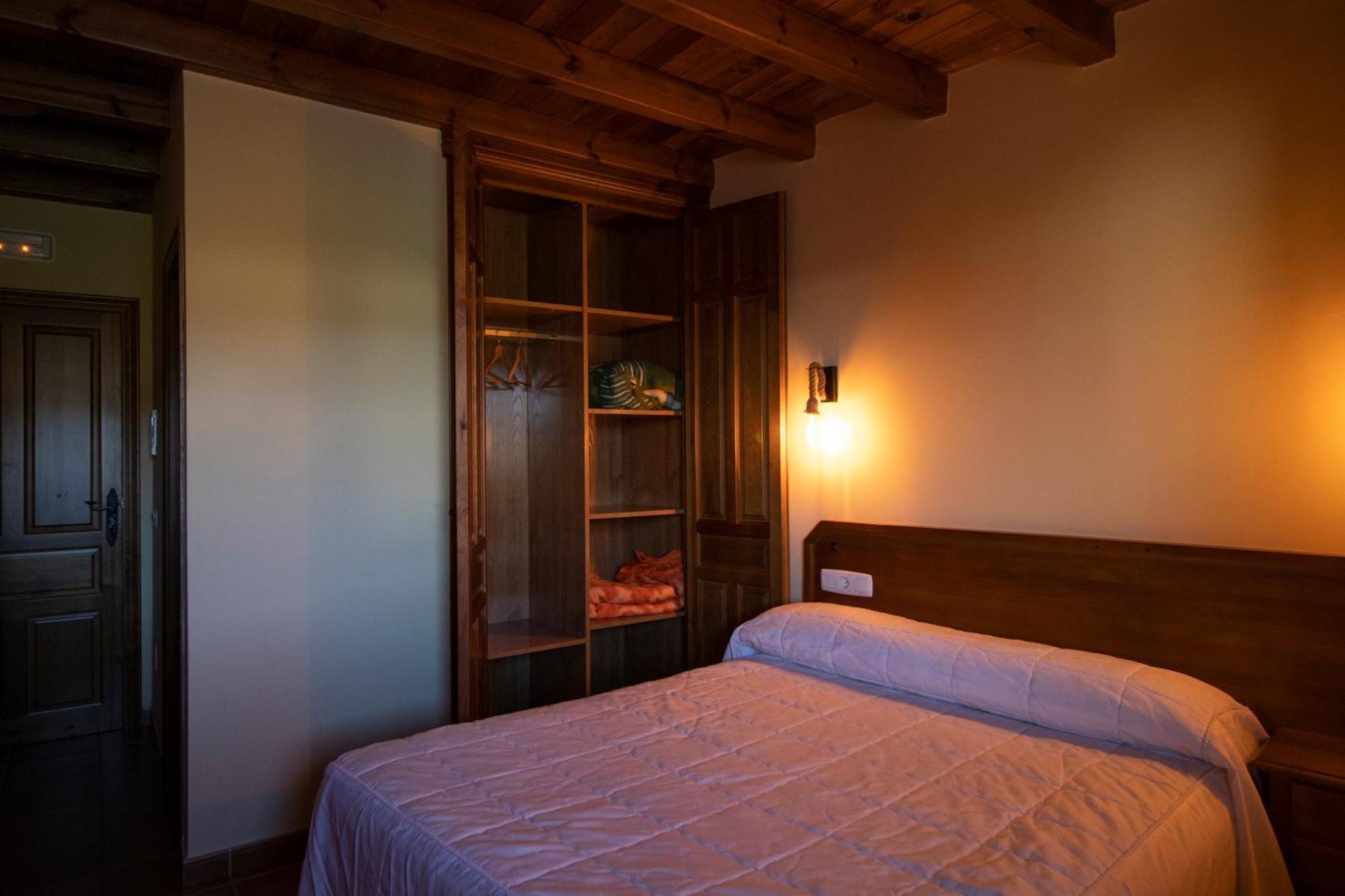 La Guarida De La Lleira Hotel Ferreras de Arriba Kültér fotó