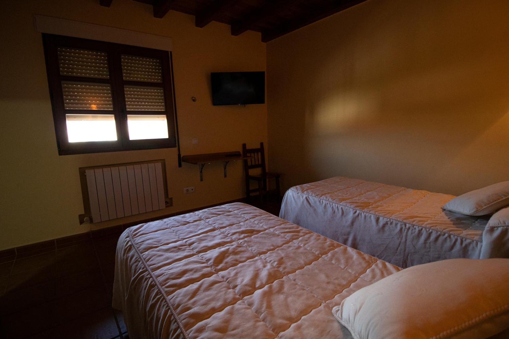 La Guarida De La Lleira Hotel Ferreras de Arriba Kültér fotó